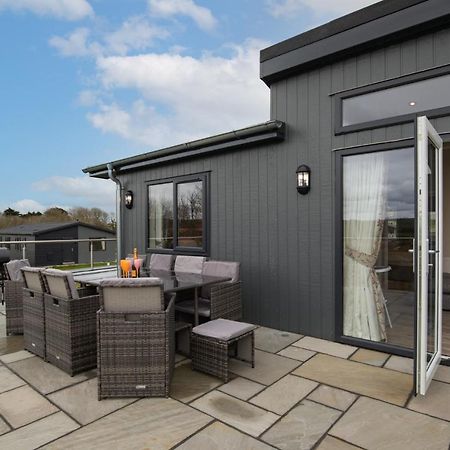 Valley View Lodge - Luxury Lodge, Hot Tub, Close To Beach Penally Екстер'єр фото