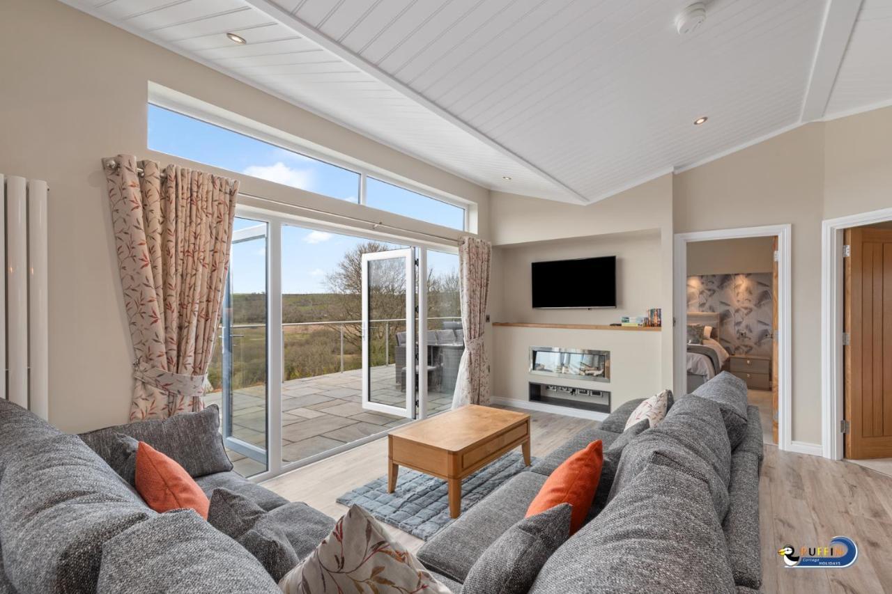 Valley View Lodge - Luxury Lodge, Hot Tub, Close To Beach Penally Екстер'єр фото